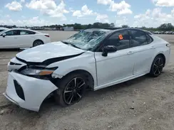 4T1B61HKXKU265664 2019 TOYOTA CAMRY