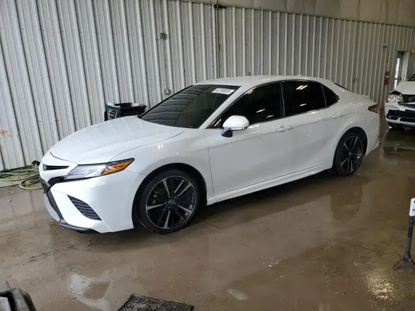 4T1B61HKXKU741203 2019 TOYOTA CAMRY - Image 1