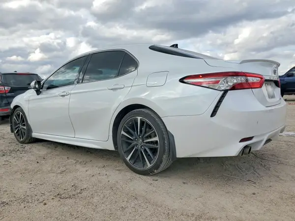 4T1B61HKXKU747955 2019 TOYOTA CAMRY - Image 2