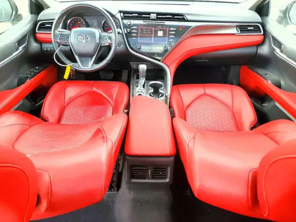 4T1B61HKXKU747955 2019 TOYOTA CAMRY - Image 8