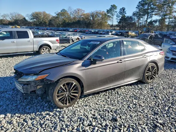 4T1B61HKXKU791096 2019 TOYOTA CAMRY - Image 1
