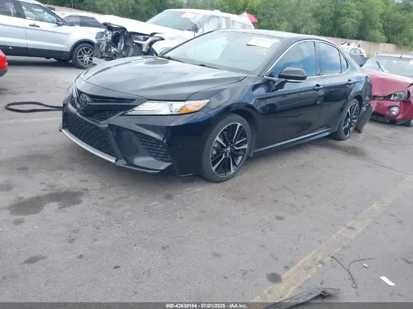 4T1B61HKXKU793639 2019 TOYOTA CAMRY - Image 2