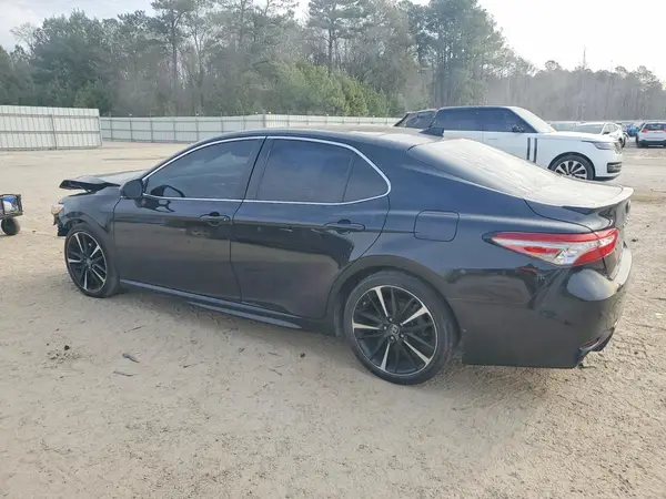 4T1B61HKXKU810441 2019 TOYOTA CAMRY - Image 2