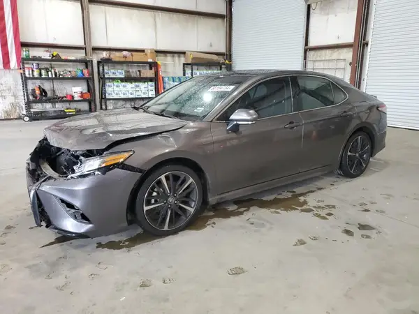 4T1B61HKXKU814392 2019 TOYOTA CAMRY - Image 1
