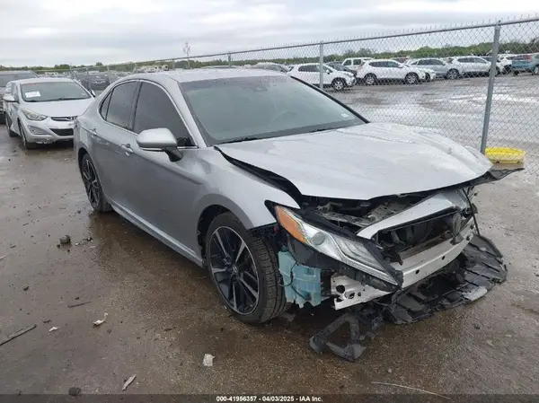 4T1B61HKXKU822153 2019 TOYOTA CAMRY - Image 1
