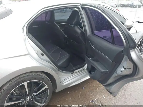 4T1B61HKXKU822153 2019 TOYOTA CAMRY - Image 8