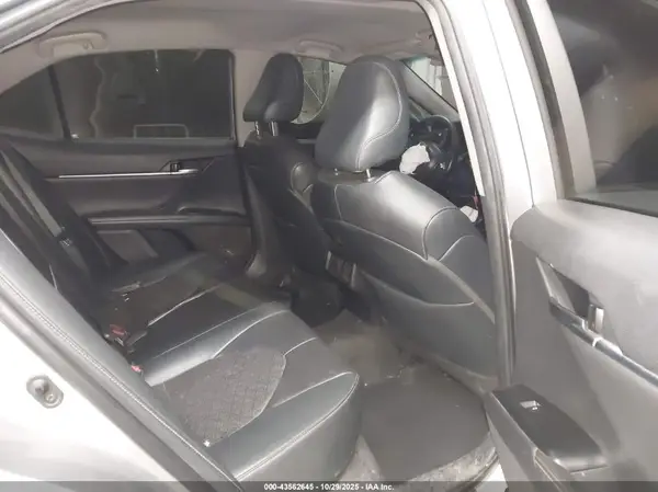 4T1B61HKXKU843410 2019 TOYOTA CAMRY - Image 8