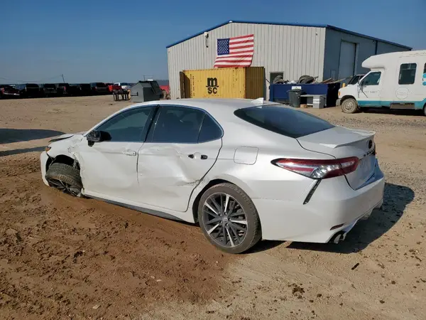 4T1B61HKXKU853418 2019 TOYOTA CAMRY - Image 2