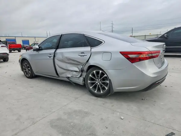 4T1BD1EB0GU056970 2016 TOYOTA AVALON - Image 2