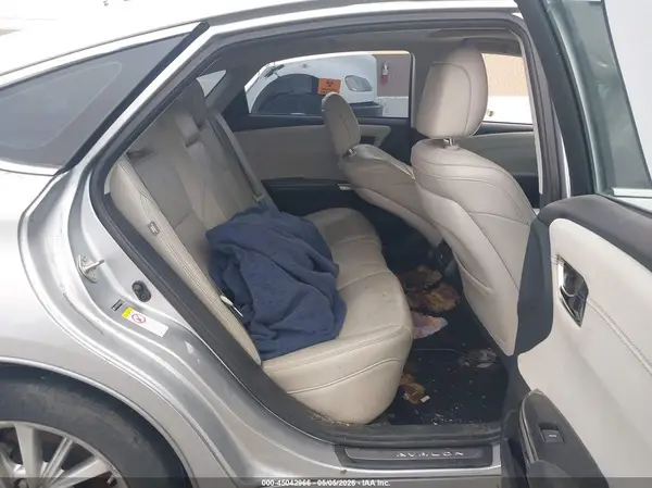 4T1BD1EB0JU059729 2018 TOYOTA AVALON - Image 8