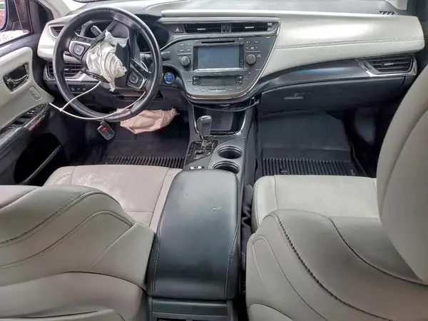 4T1BD1EB0JU060430 2018 TOYOTA AVALON - Image 8