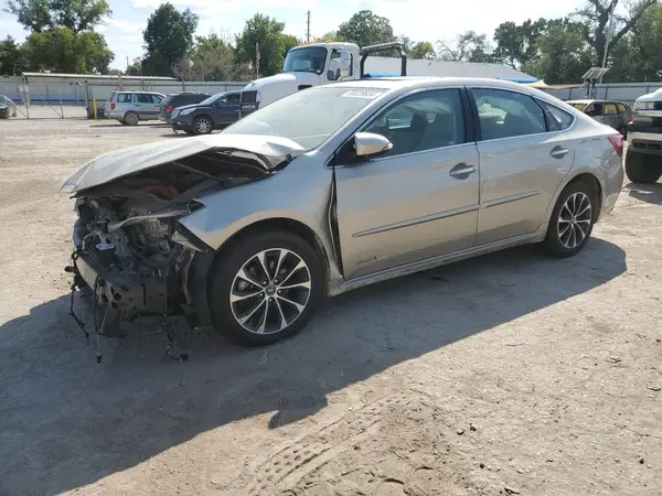 4T1BD1EB0JU062470 2018 TOYOTA AVALON - Image 1