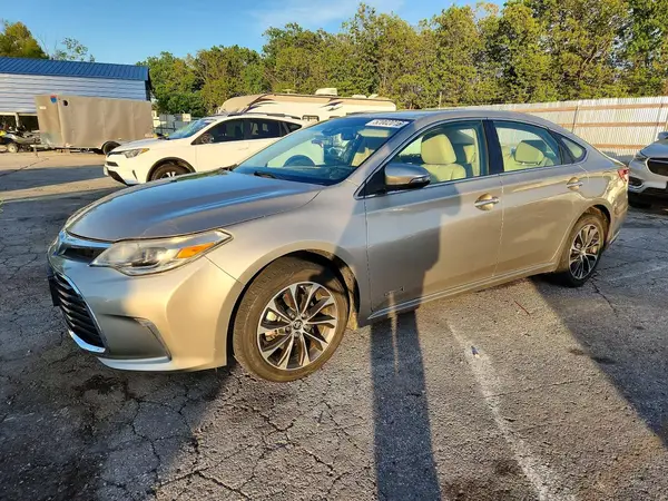 4T1BD1EB0JU063375 2018 TOYOTA AVALON - Image 1