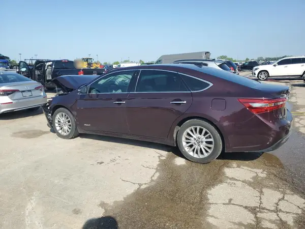 4T1BD1EB0JU064073 2018 TOYOTA AVALON - Image 2