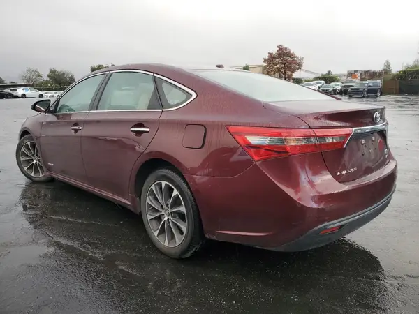 4T1BD1EB1GU048814 2016 TOYOTA AVALON - Image 2