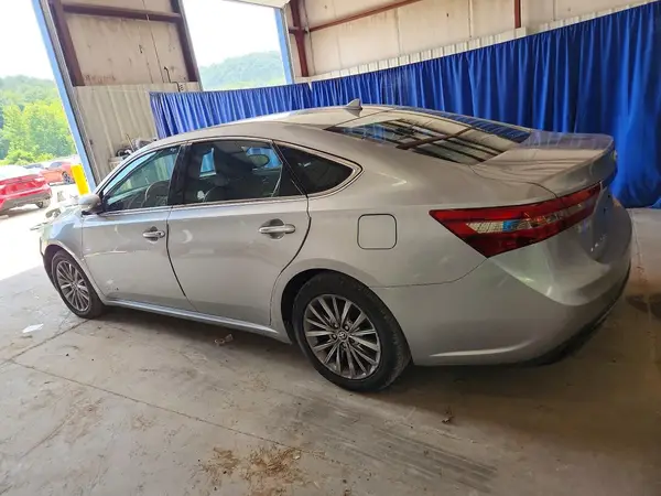 4T1BD1EB1GU056623 2016 TOYOTA AVALON - Image 2