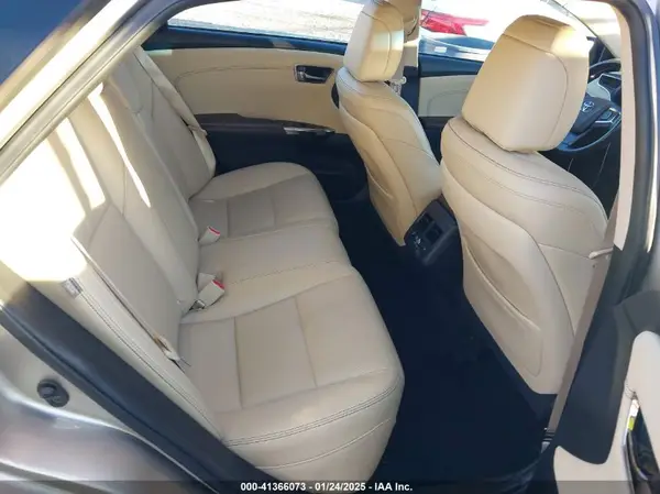 4T1BD1EB1JU062347 2018 TOYOTA AVALON - Image 8