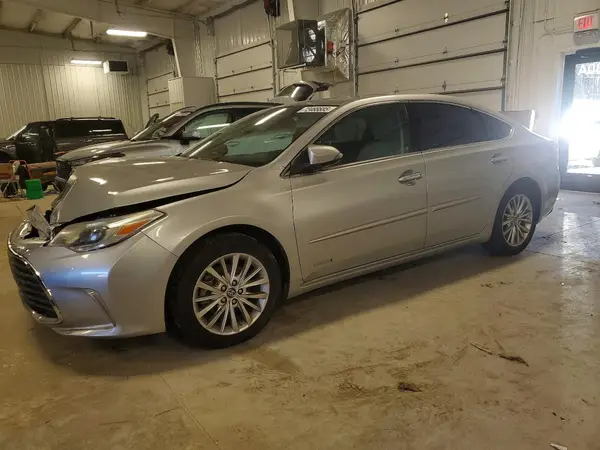 4T1BD1EB1JU062624 2018 TOYOTA AVALON - Image 1