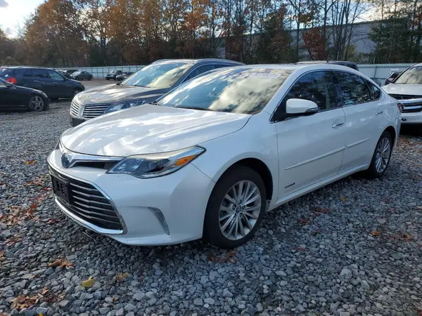 4T1BD1EB1JU064082 2018 TOYOTA AVALON - Image 1