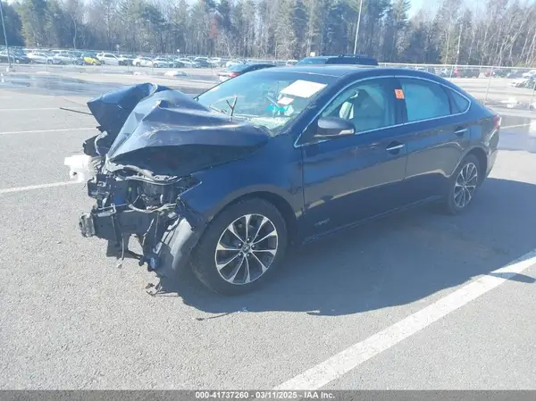 4T1BD1EB2GU052127 2016 TOYOTA AVALON - Image 2