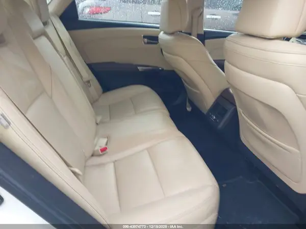 4T1BD1EB2GU053066 2016 TOYOTA AVALON - Image 8