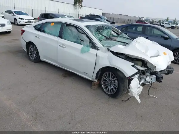 4T1BD1EB2GU055917 2016 TOYOTA AVALON - Image 1