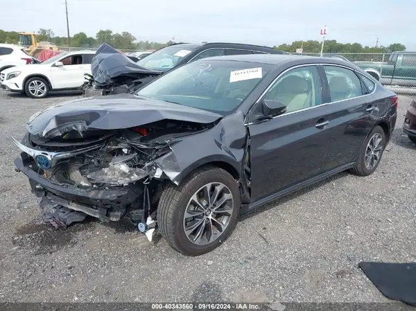 4T1BD1EB2HU058172 2017 TOYOTA AVALON - Image 2
