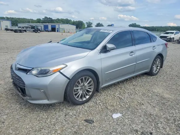 4T1BD1EB2JU060977 2018 TOYOTA AVALON - Image 1