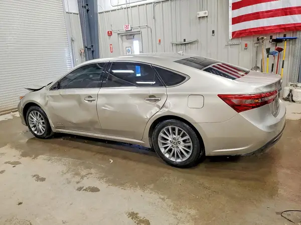 4T1BD1EB3GU048460 2016 TOYOTA AVALON - Image 2