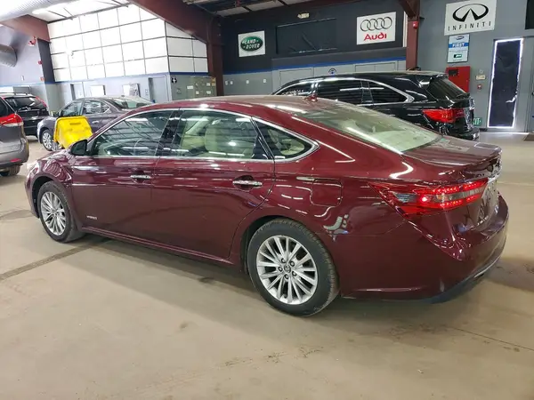 4T1BD1EB3GU049057 2016 TOYOTA AVALON - Image 2