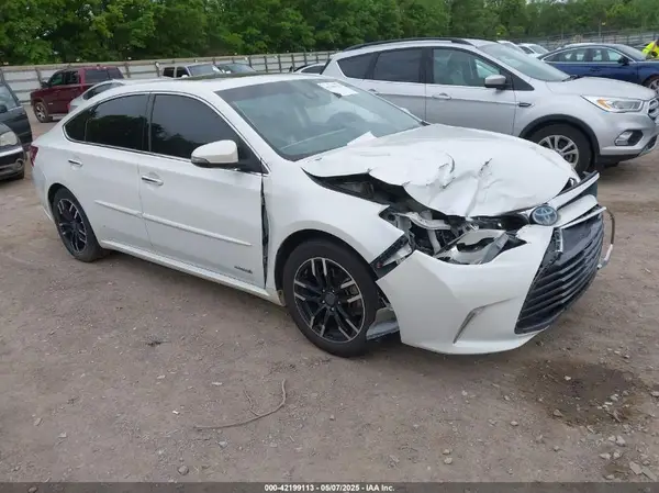 4T1BD1EB3GU049737 2016 TOYOTA AVALON - Image 1