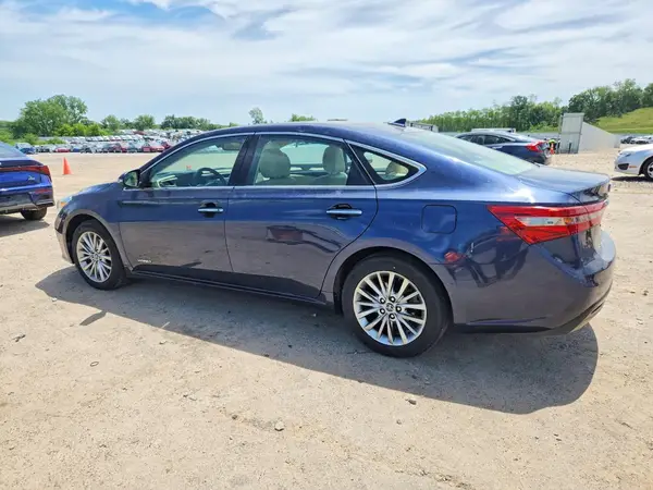 4T1BD1EB3GU050435 2016 TOYOTA AVALON - Image 2