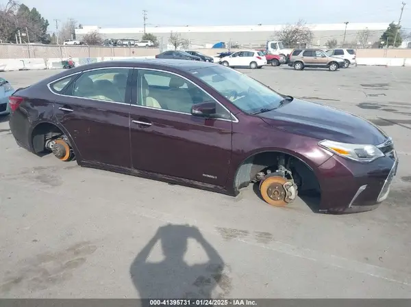 4T1BD1EB3GU052685 2016 TOYOTA AVALON - Image 1