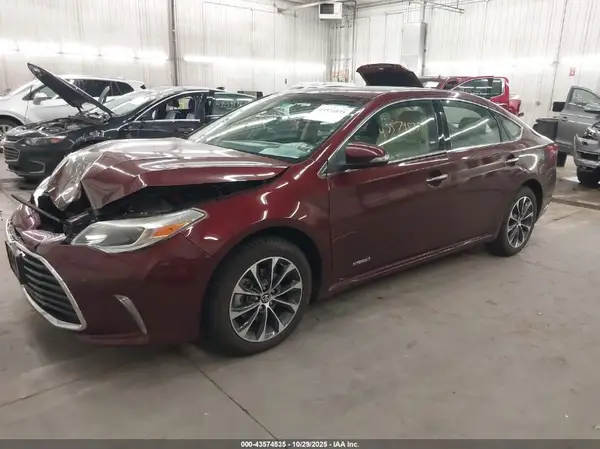4T1BD1EB3GU056106 2016 TOYOTA AVALON - Image 2