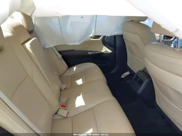 4T1BD1EB3GU057112 2016 TOYOTA AVALON - Image 8