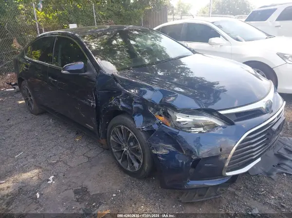 4T1BD1EB3JU063788 2018 TOYOTA AVALON