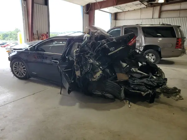 4T1BD1EB4HU057251 2017 TOYOTA AVALON - Image 2