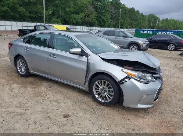 4T1BD1EB4HU057685 2017 TOYOTA AVALON - Image 1