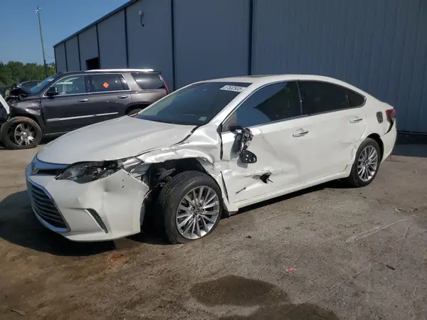 4T1BD1EB4HU057962 2017 TOYOTA AVALON - Image 1