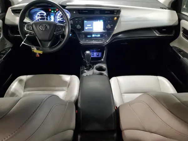 4T1BD1EB4JU059913 2018 TOYOTA AVALON - Image 8