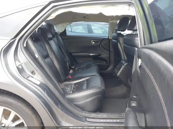 4T1BD1EB4JU060382 2018 TOYOTA AVALON - Image 8