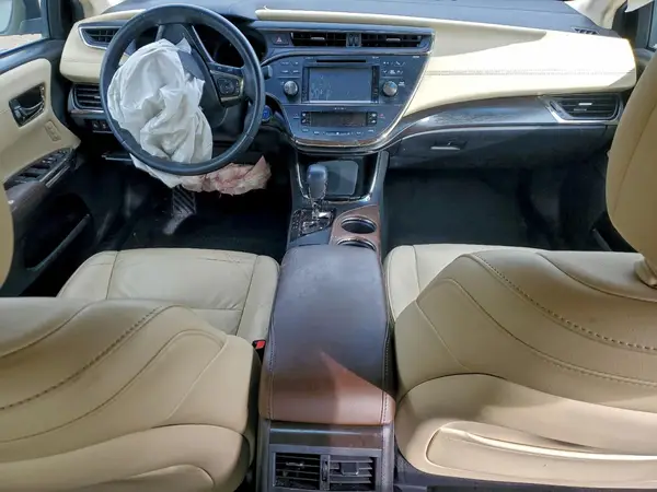 4T1BD1EB4JU062083 2018 TOYOTA AVALON - Image 8