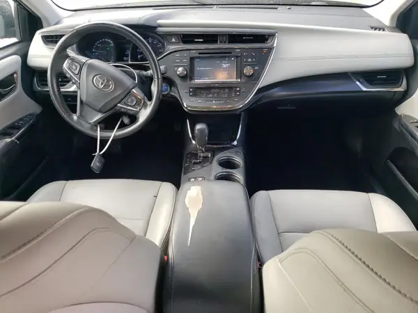 4T1BD1EB4JU063007 2018 TOYOTA AVALON - Image 8