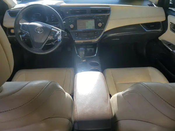 4T1BD1EB4JU063055 2018 TOYOTA AVALON - Image 8