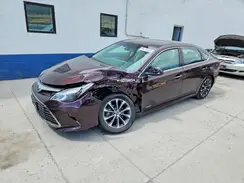 4T1BD1EB4JU064075 2018 TOYOTA AVALON