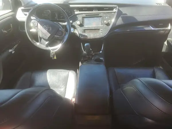 4T1BD1EB4JU064545 2018 TOYOTA AVALON - Image 8