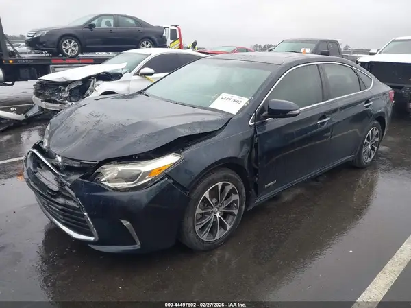 4T1BD1EB5GU049075 2016 TOYOTA AVALON - Image 2