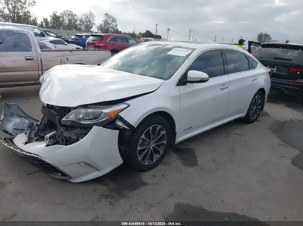 4T1BD1EB5GU053935 2016 TOYOTA AVALON - Image 2