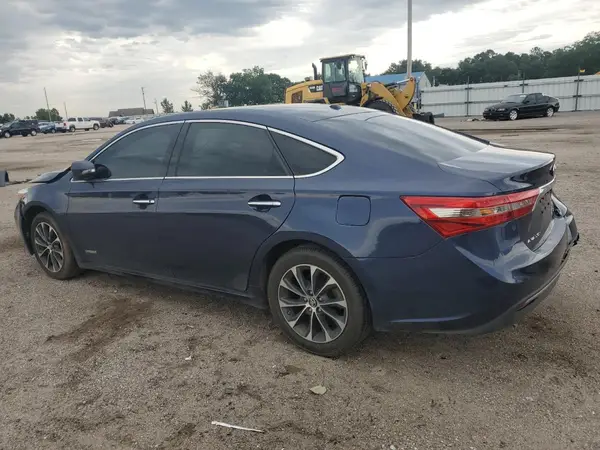 4T1BD1EB5HU057386 2017 TOYOTA AVALON - Image 2
