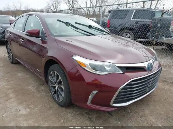 4T1BD1EB5HU057758 2017 TOYOTA AVALON - Image 1